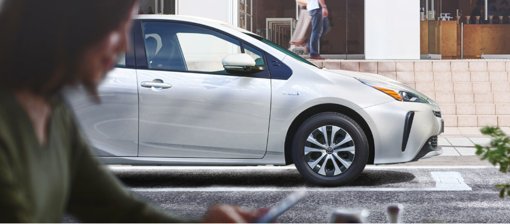 つながることで生まれる、あなたとクルマの新しい関係。